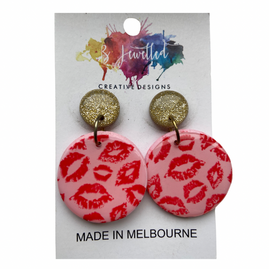 Kiss Kiss Earrings - last pair